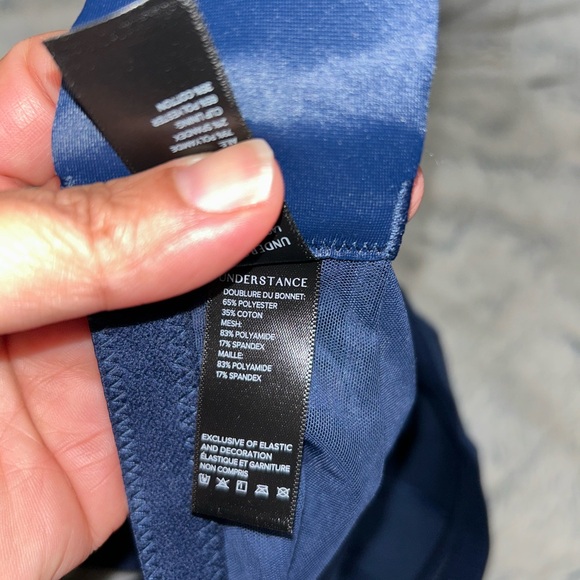 2!!! UNDERSTANCE: TWO wirelesss bra’s - Picture 7 of 8